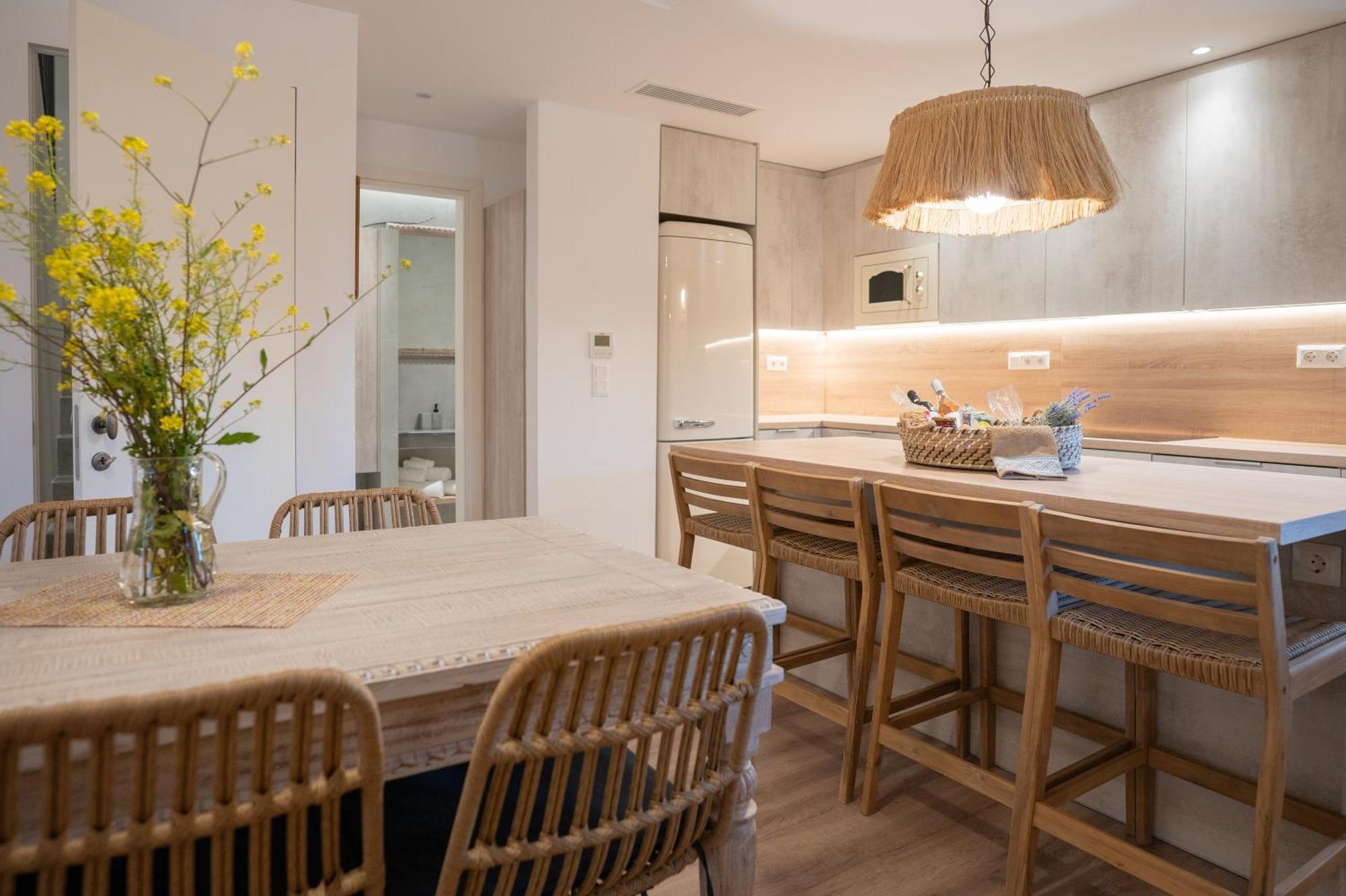 Olvio Suites Kardhamili Esterno foto