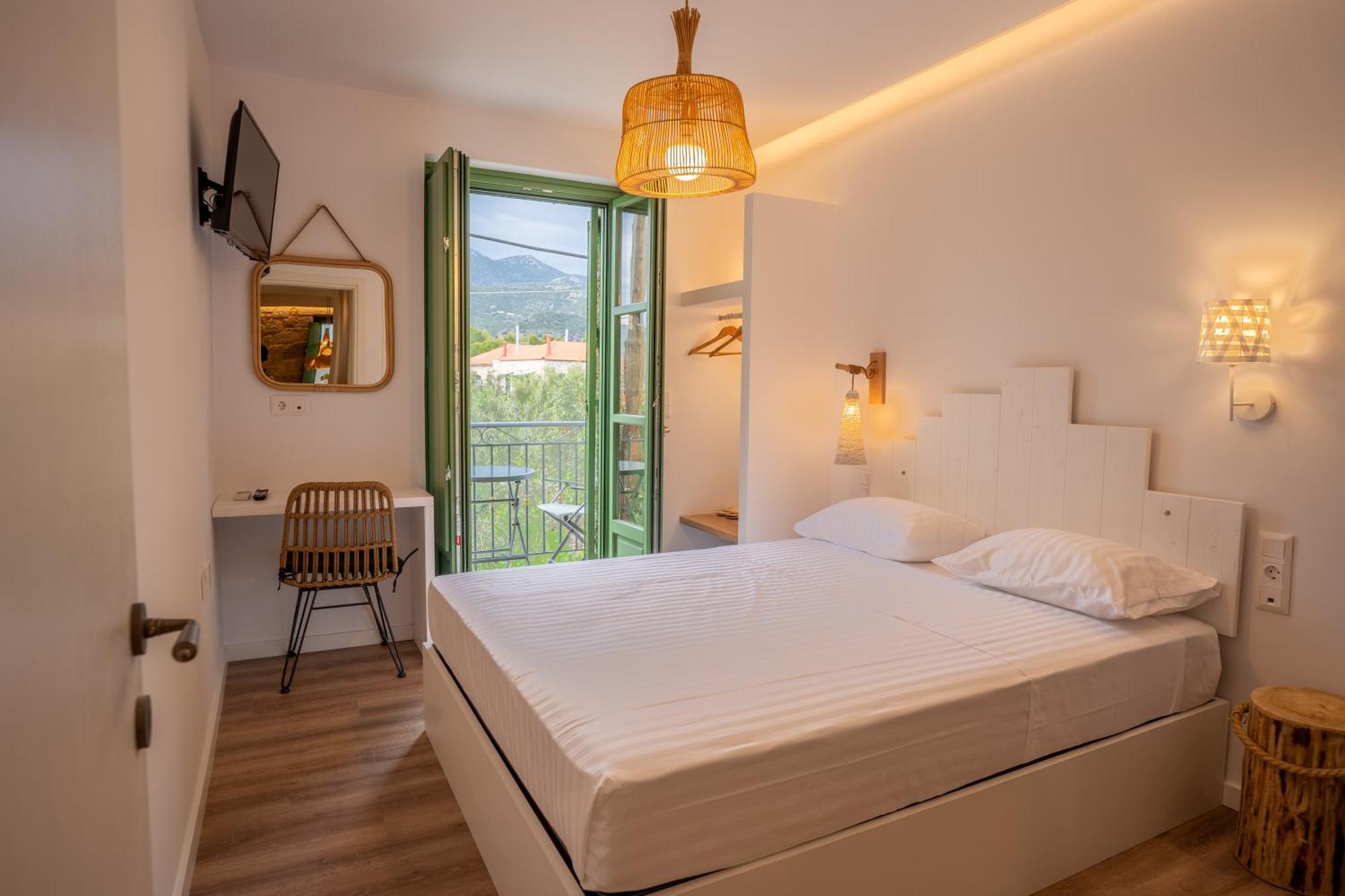 Olvio Suites Kardhamili Esterno foto