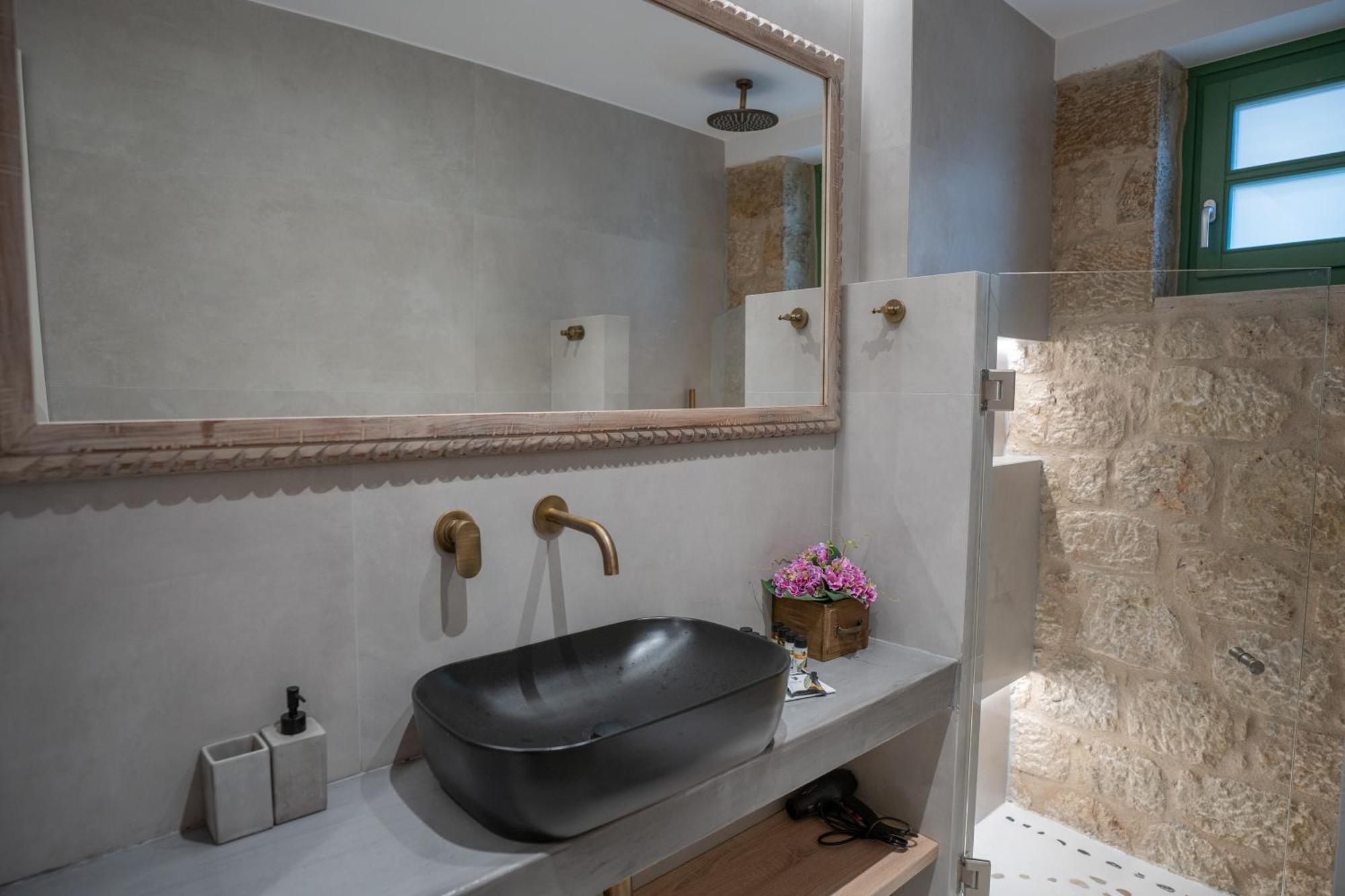 Olvio Suites Kardhamili Esterno foto