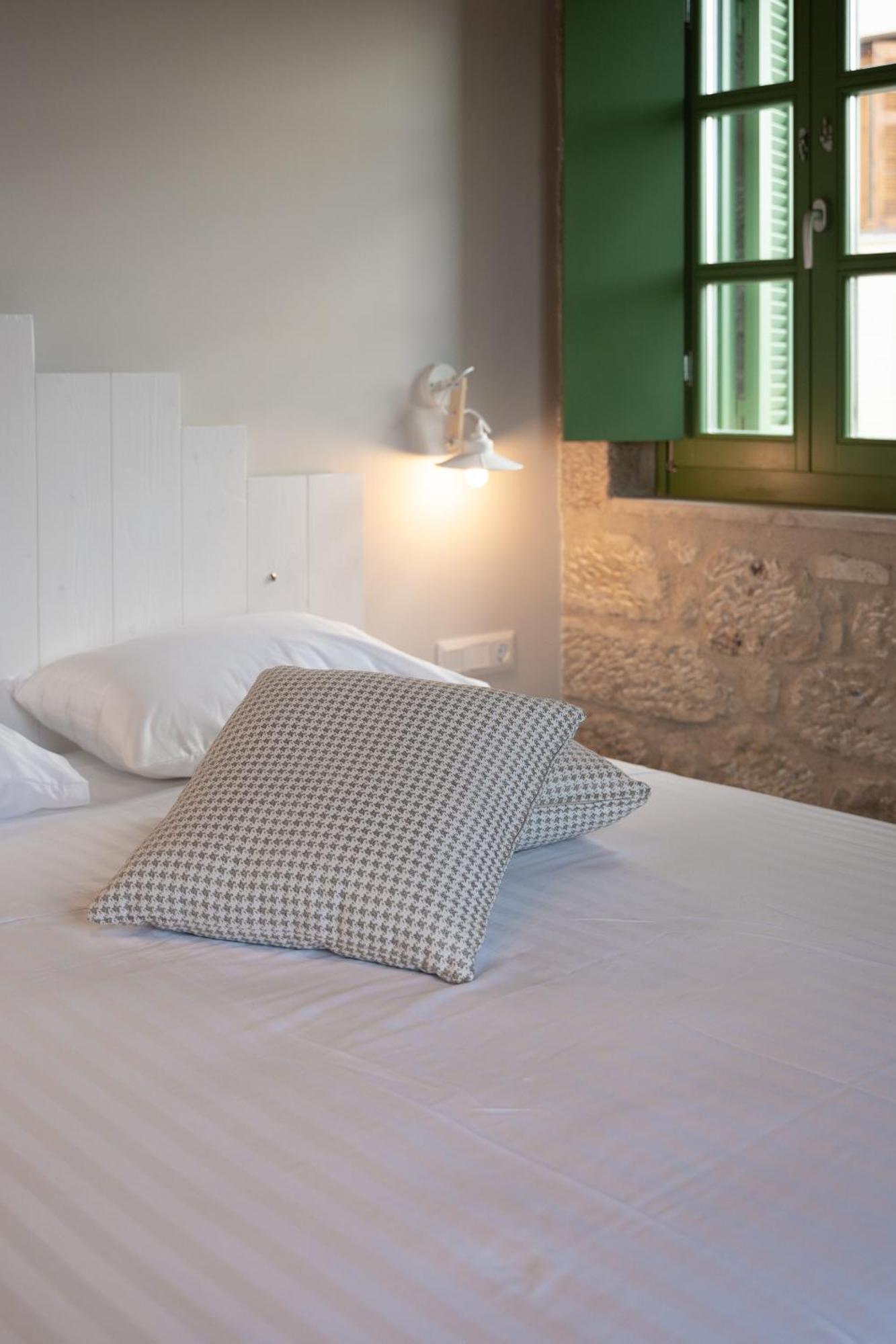Olvio Suites Kardhamili Esterno foto