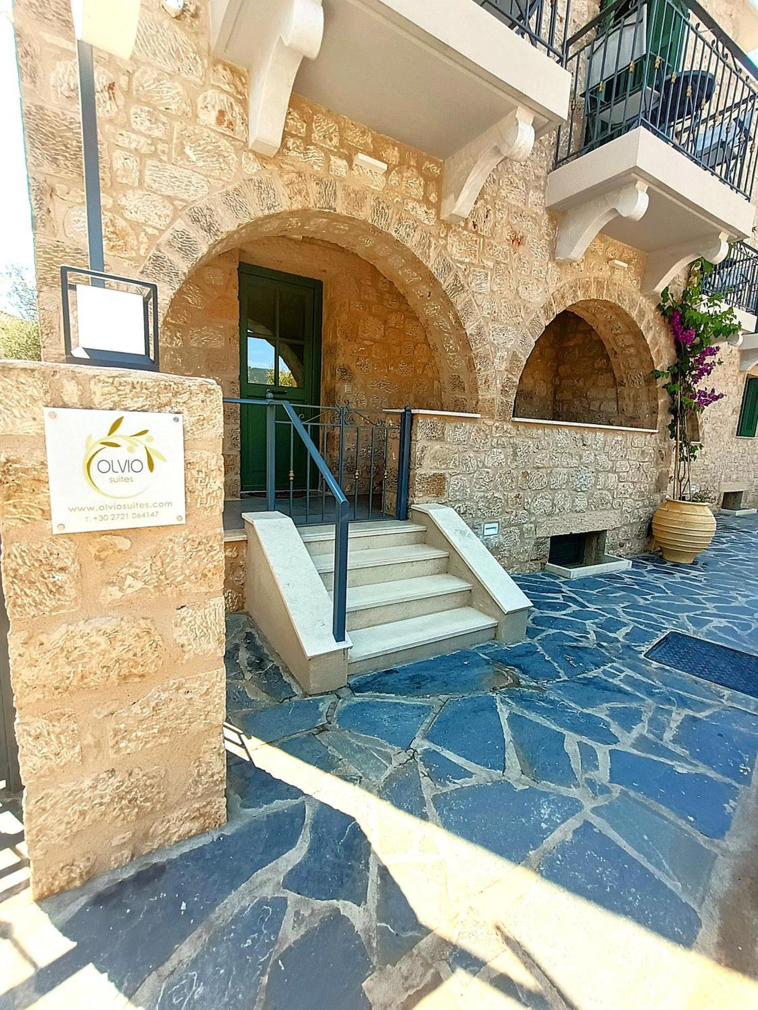 Olvio Suites Kardhamili Camera foto