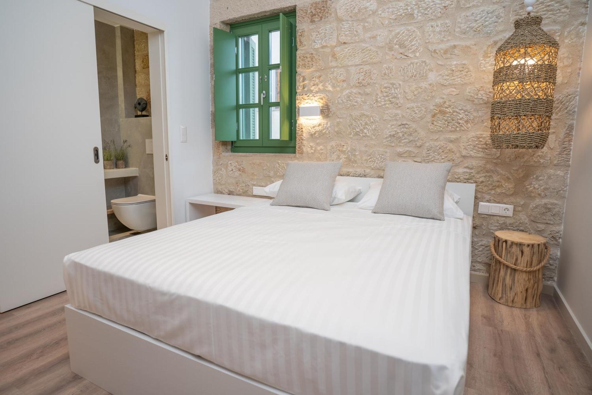 Olvio Suites Kardhamili Esterno foto